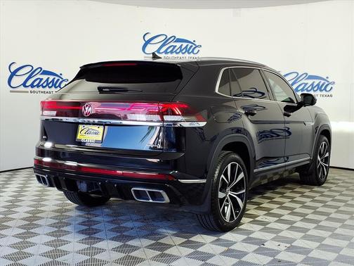 2024 Volkswagen Atlas Cross Sport 2.0T SEL Premium R-Line