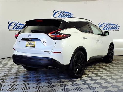 2023 Nissan Murano SV