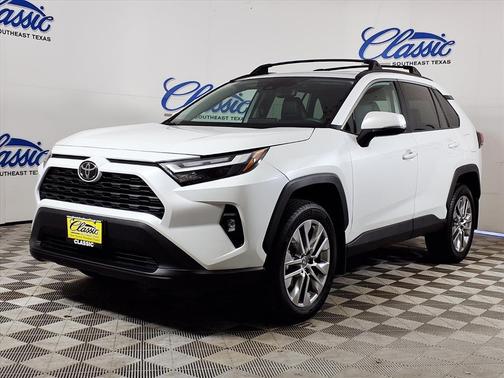 2024 Toyota RAV4 XLE Premium