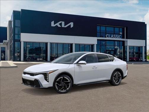2025 Kia K4 GT-Line