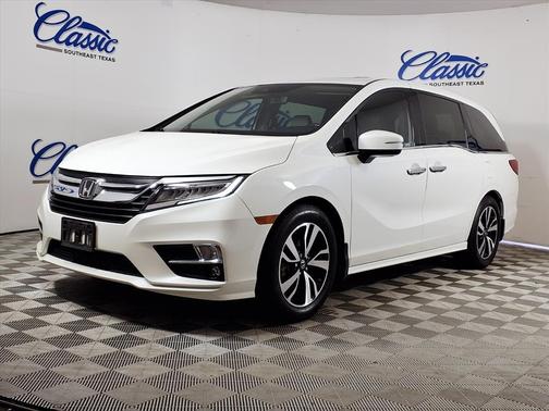 2019 Honda Odyssey Elite