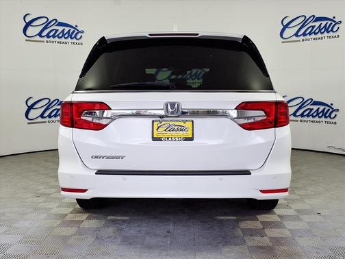 2019 Honda Odyssey Elite