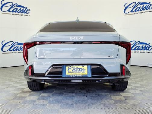 2025 Kia K4 GT-Line Turbo