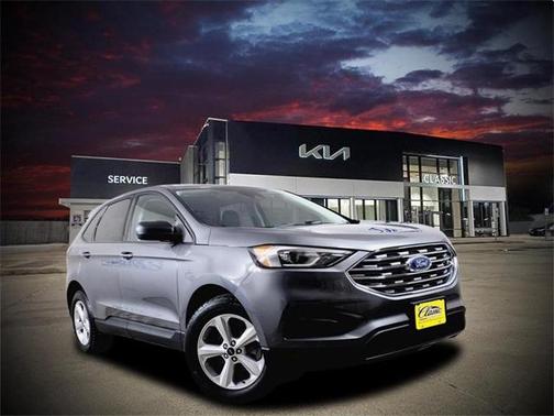 2022 Ford Edge SE