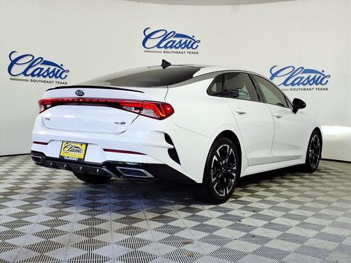 2021 Kia K5 GT-Line