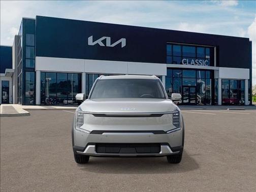 Ivory Silver 2026 Kia EV9 Wind