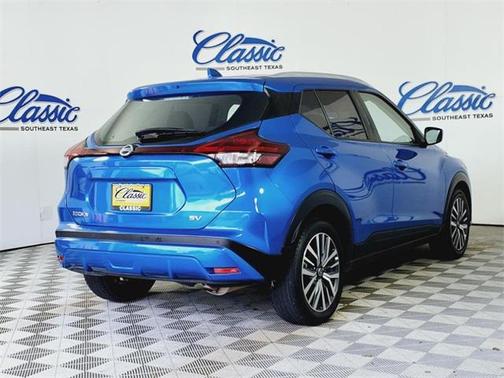 2021 Nissan Kicks SV