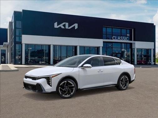 2025 Kia K4 GT-Line