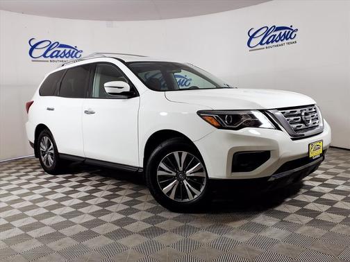 2020 Nissan Pathfinder S