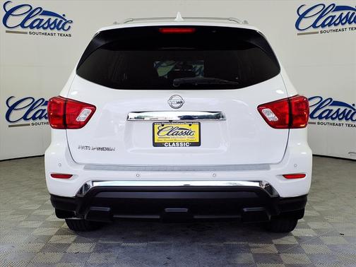 2020 Nissan Pathfinder S