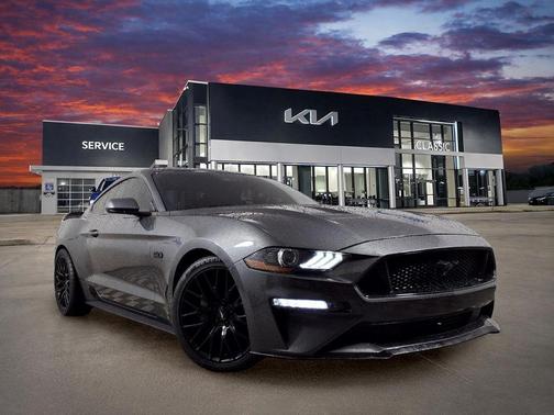 Magnetic 2020 Ford Mustang GT