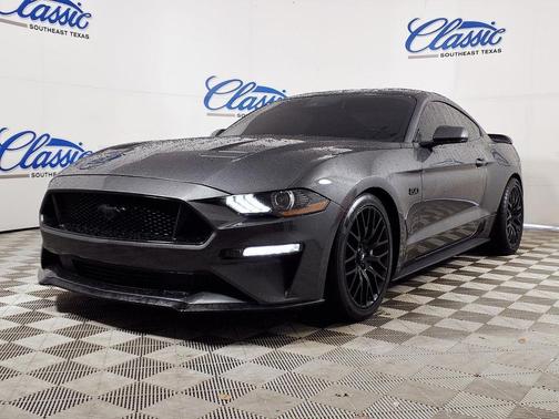 Magnetic 2020 Ford Mustang GT