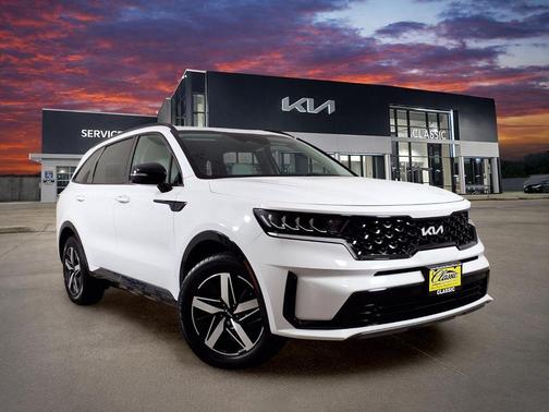 2022 Kia Sorento S