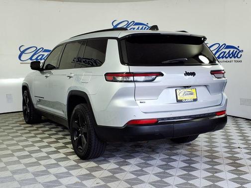 Silver Zynith 2021 Jeep Grand Cherokee L Laredo