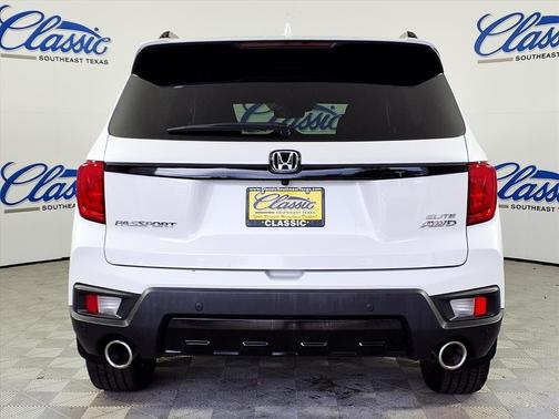 2023 Honda Passport Elite