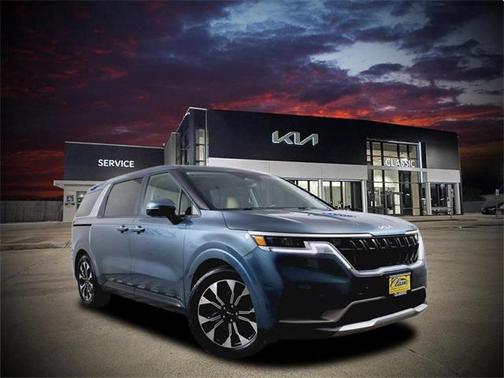 2022 Kia Carnival EX