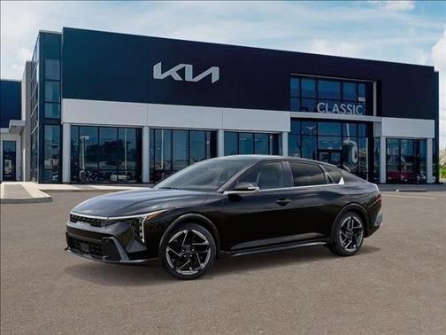 2025 Kia K4 GT-Line