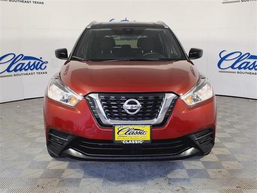 2020 Nissan Kicks SV