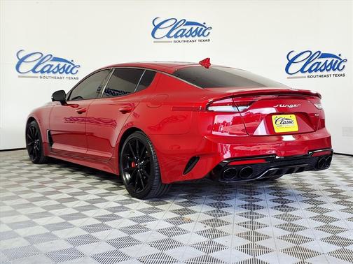 2023 Kia Stinger GT2