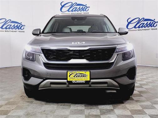 2022 Kia Seltos EX