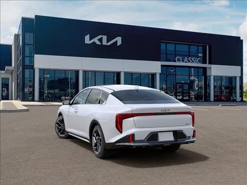 2026 Kia K4 GT-LINE