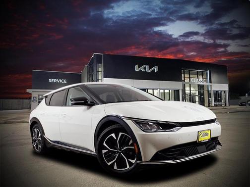 2022 Kia EV6 Wind