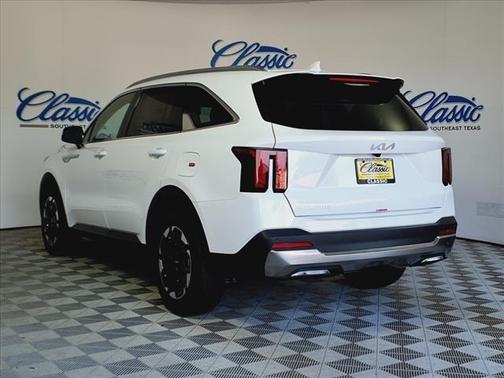 2025 Kia Sorento S