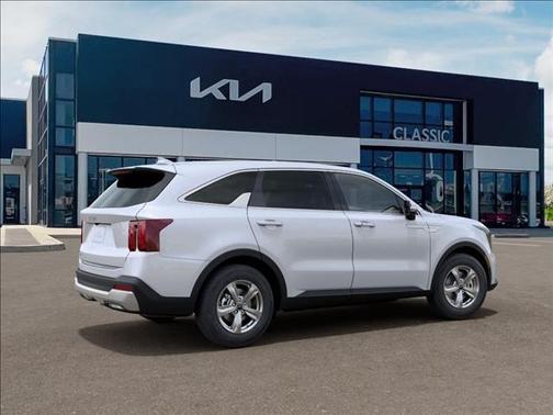Glacial White Pearl 2026 Kia Sorento LX