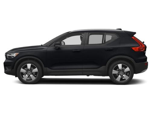 2020 Volvo XC40 T4 Momentum