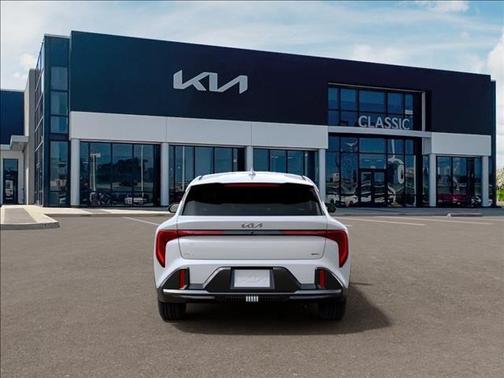 White Pearl 2026 Kia K4 GT-LINE