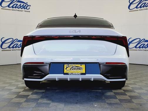 2025 Kia K5 EX
