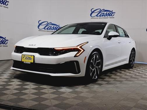 2025 Kia K5 EX