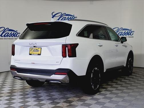 2025 Kia Sorento S