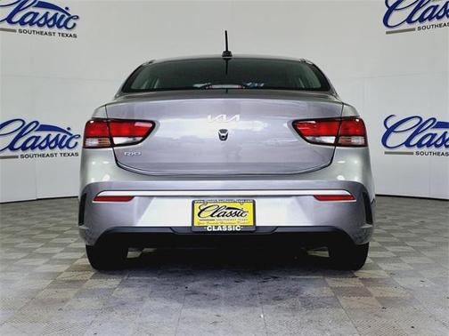 2022 Kia Rio S