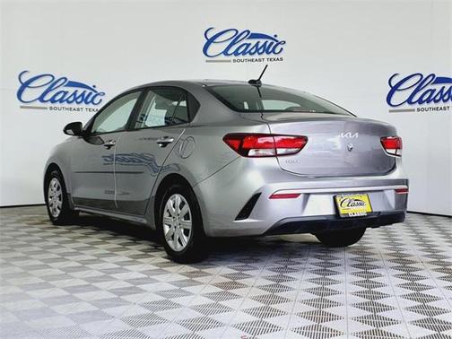 2022 Kia Rio S