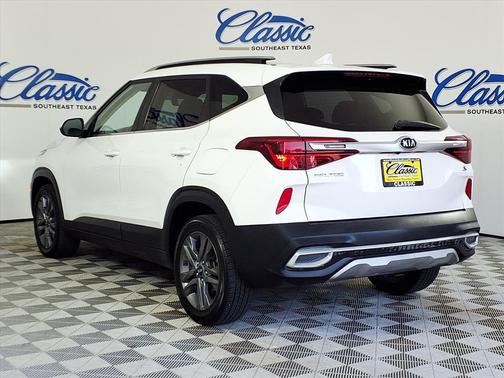 2021 Kia Seltos S