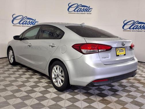 Silky Silver 2017 Kia Forte LX