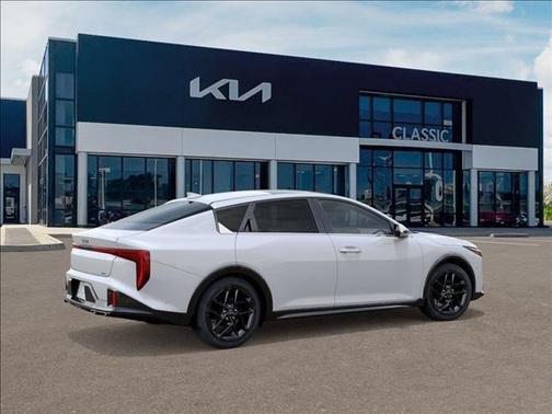 2025 Kia K4 GT-Line Turbo