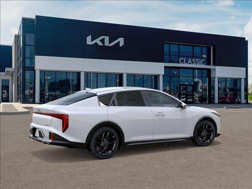 2025 Kia K4 GT-Line Turbo