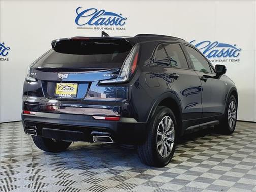 2023 Cadillac XT4 Sport