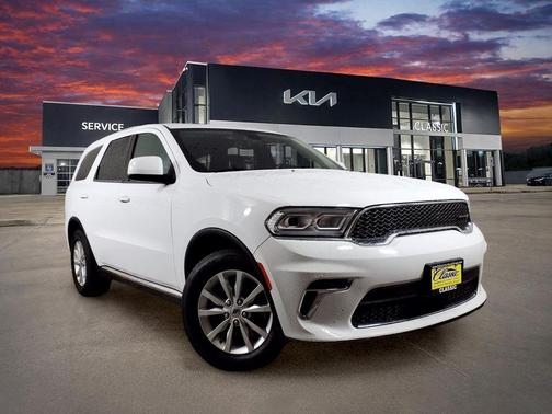 White 2021 Dodge Durango SXT