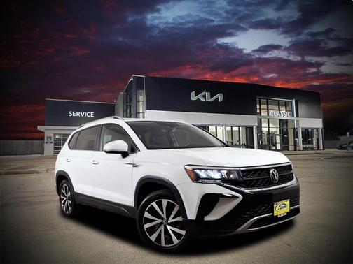 2022 Volkswagen Taos 1.5T SE