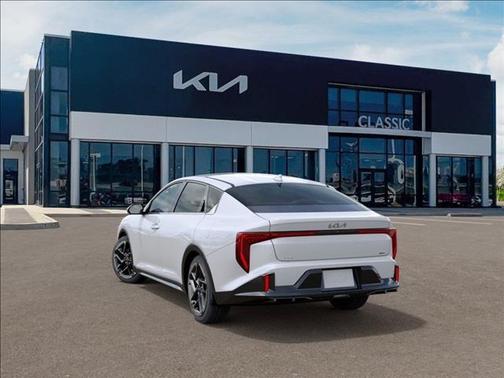 2025 Kia K4 GT-Line