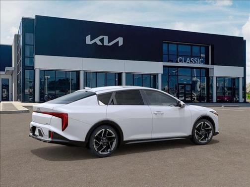 2025 Kia K4 GT-Line