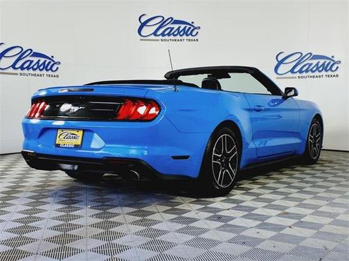 2023 Ford Mustang EcoBoost Premium