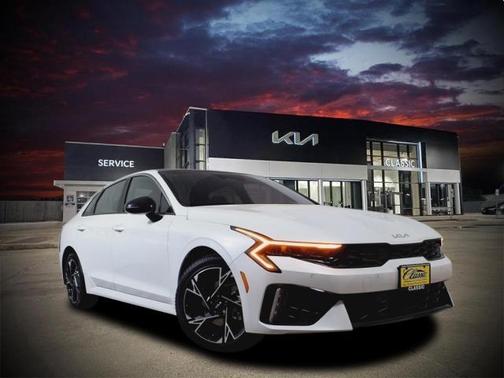 2025 Kia K5 GT-Line