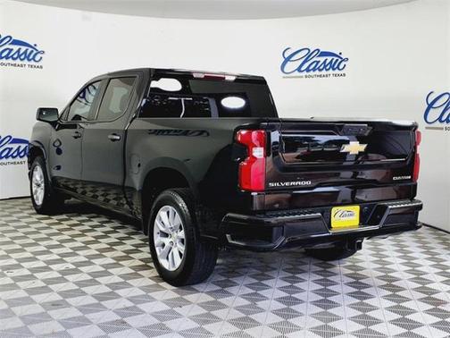 2022 Chevrolet Silverado 1500 Limited Custom