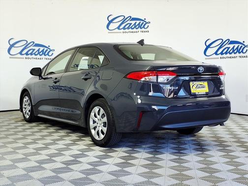 2023 Toyota Corolla Hybrid LE