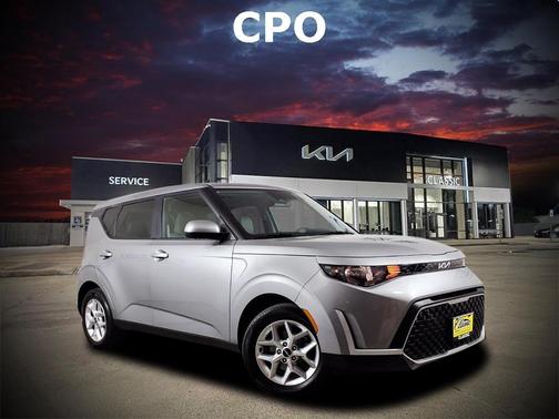 2023 Kia Soul LX