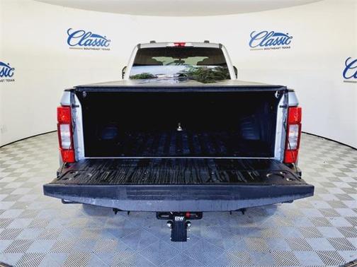 2022 Ford F-350 XLT